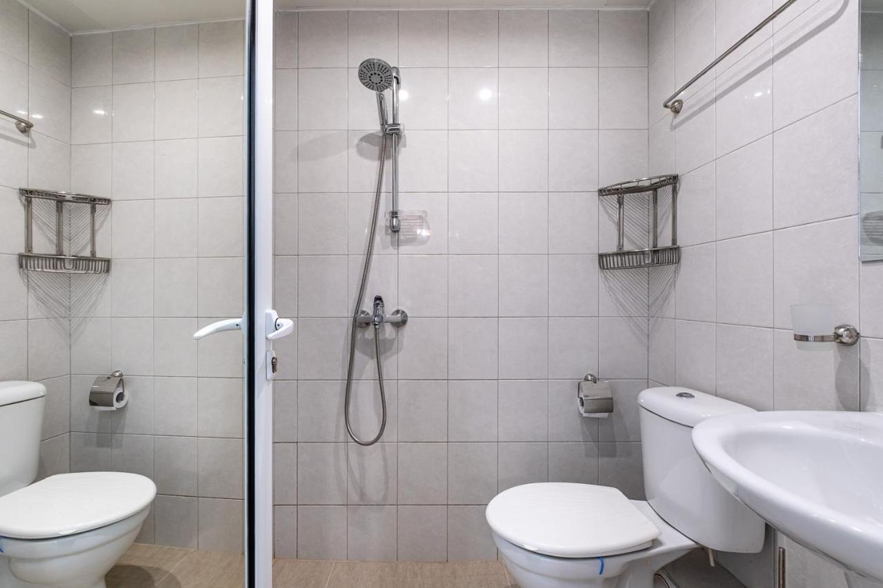 Jazz & Wine - Luxury Apartment By The Sea & Parking & Hbo & Netflix Varna Exteriör bild